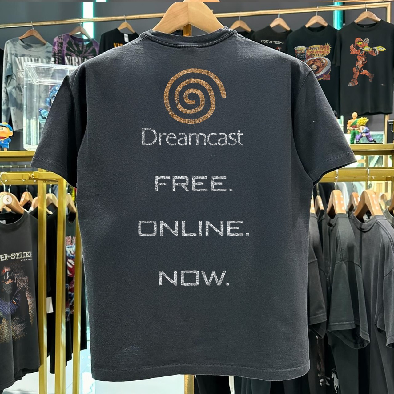 90s Sega Dreamcast Size Classic T-Shirt Black XL gallery