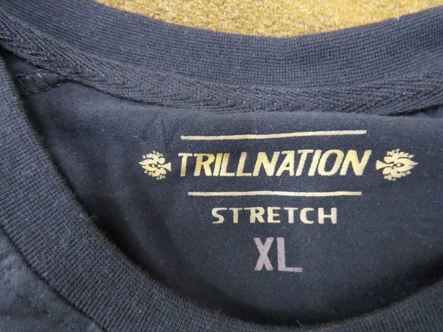 TRILLNATION Men's T-Shirt Black XL Stretch Quilted Raglan Sleeve Cotton Poly gallery
