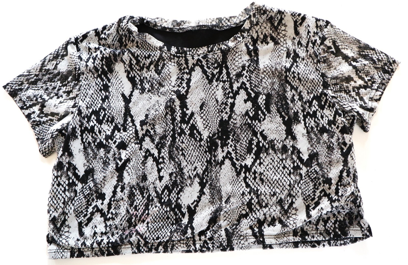 ANIMAL PRINT CROPPED SHIRT SIZE M/L gallery