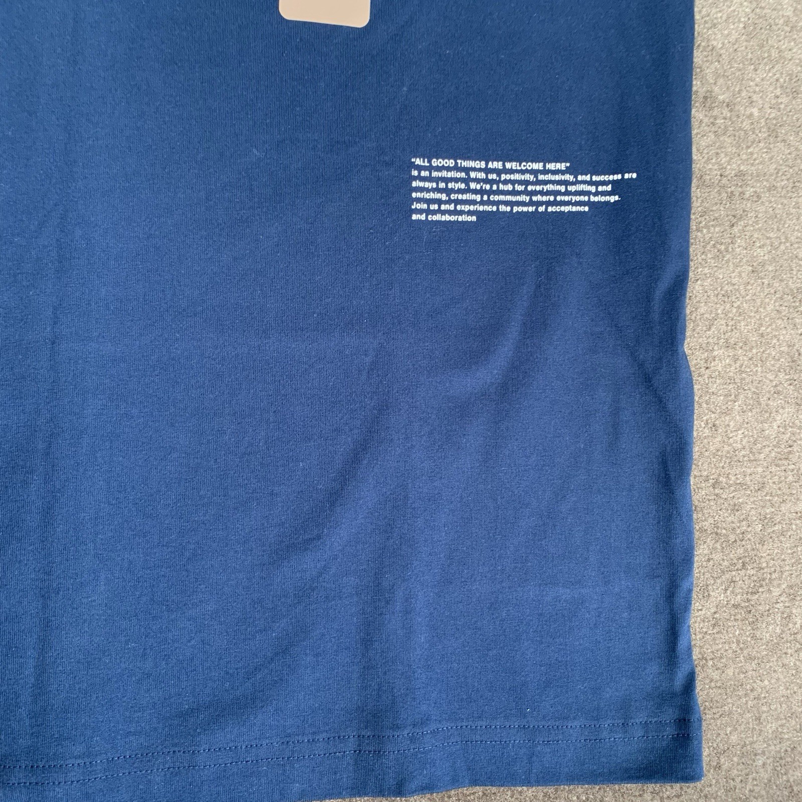 AGTAWH Men's T-Shirt Size Medium Good Embroidered Graphic Print Tee Navy Blue gallery