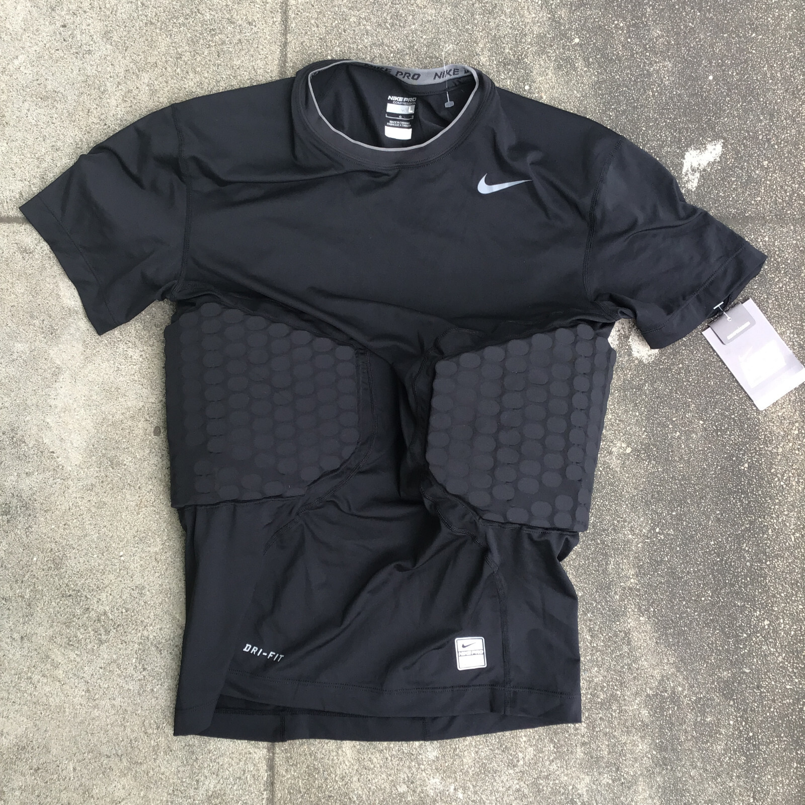 NWT NIKE PRO Men Large Black Compression Base Layer w/ Ribs and Back Padding gallery