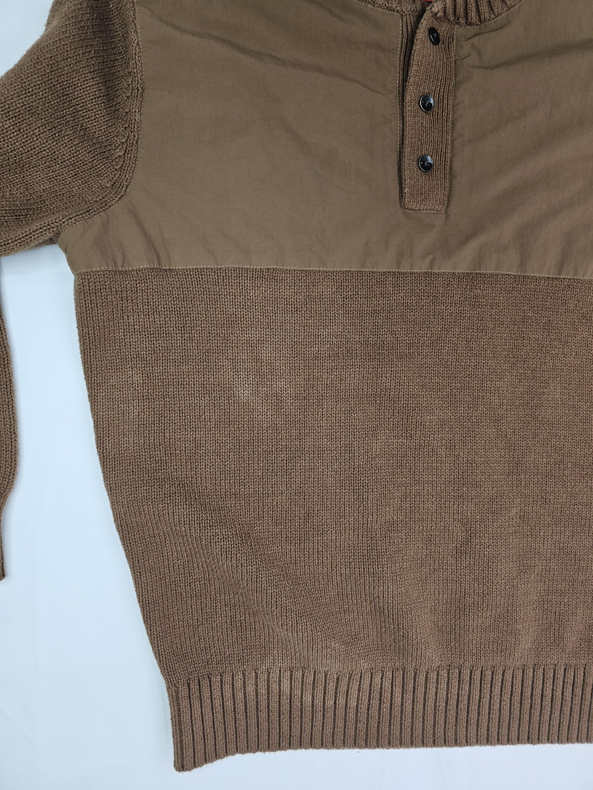 St John's Bay Outdoor Hybrid Knit w Nylon Yoke Pullover Sweater Men L Brown gallery