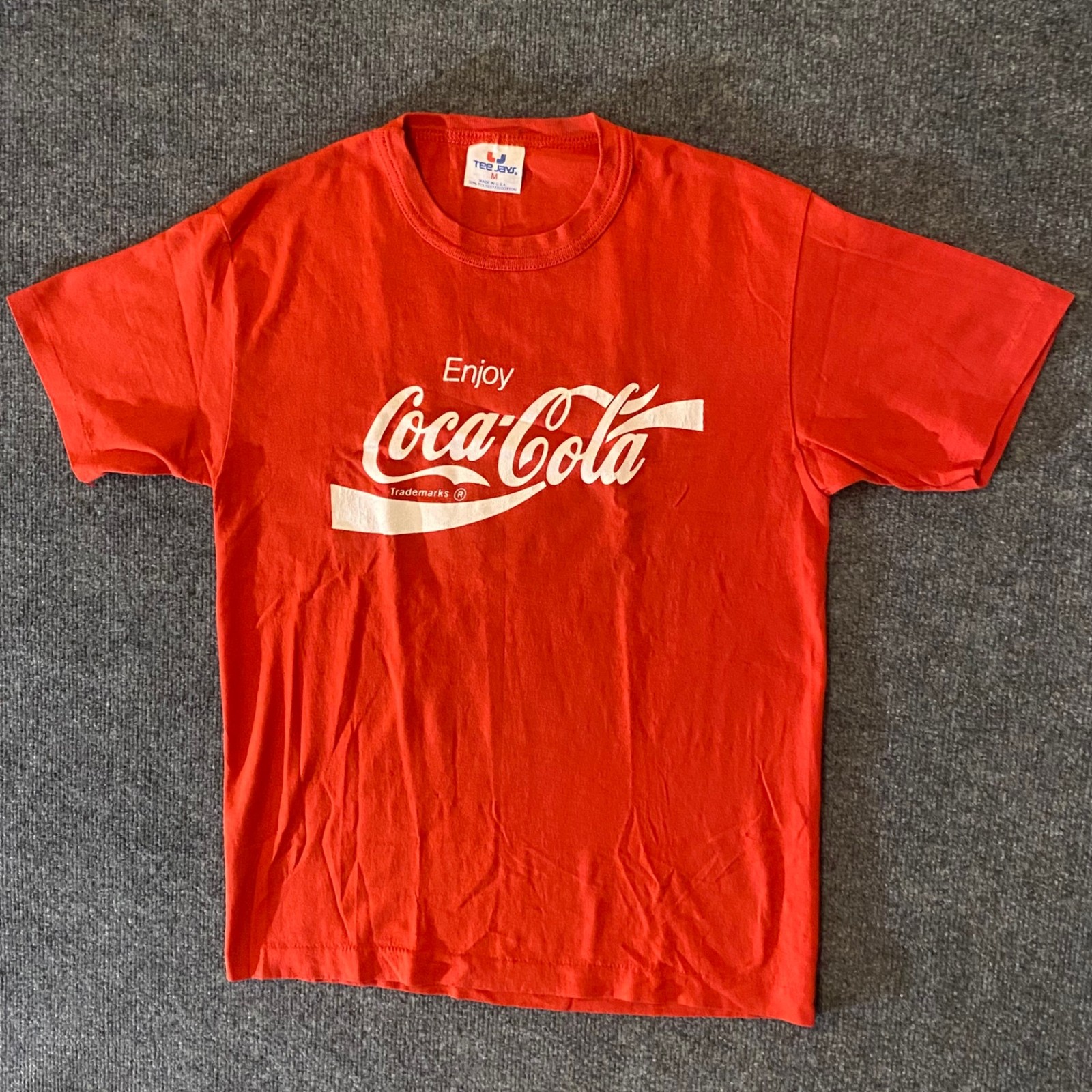 Coca Cola T-Shirt Mens M Red Logo Graphic Tee HOBY Youth Back Print USA TeeJays gallery