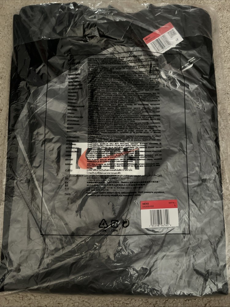 Kith x Nike for New York Knicks Tee Black Large New In Package Still