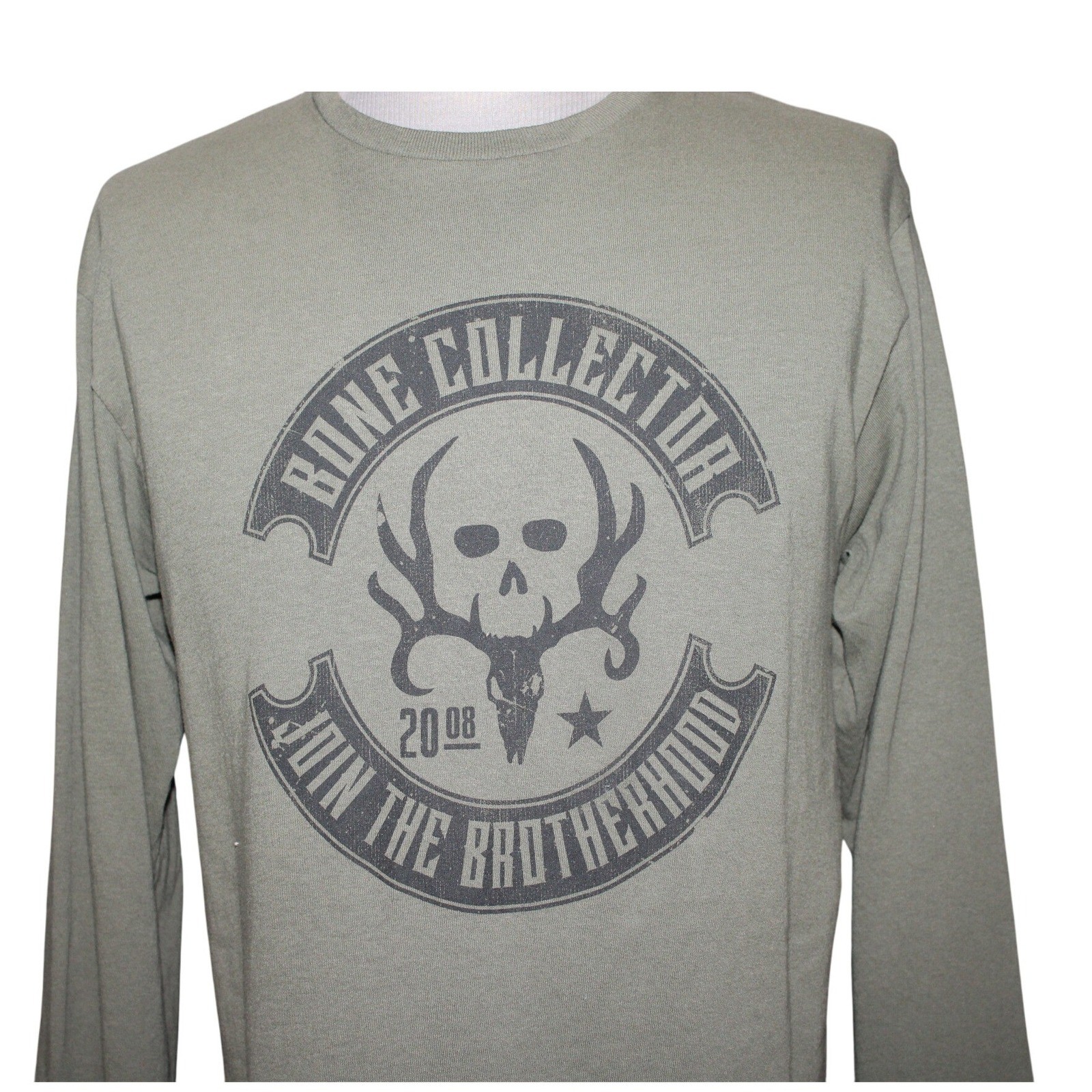 Bone Collector Long Sleeve Graphic T-Shirt | Olive Green | Skull Logo | Size L