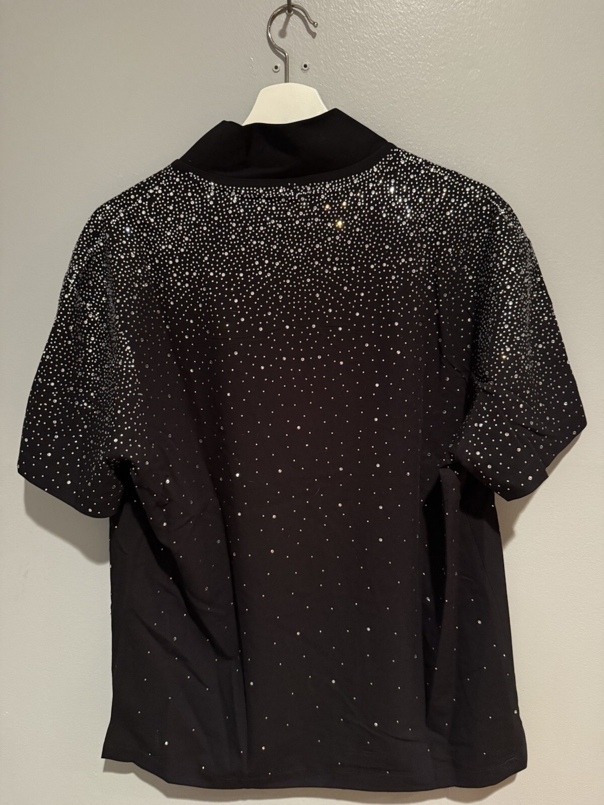 Star neck Diamond shirt black with attached diamonds size L gallery