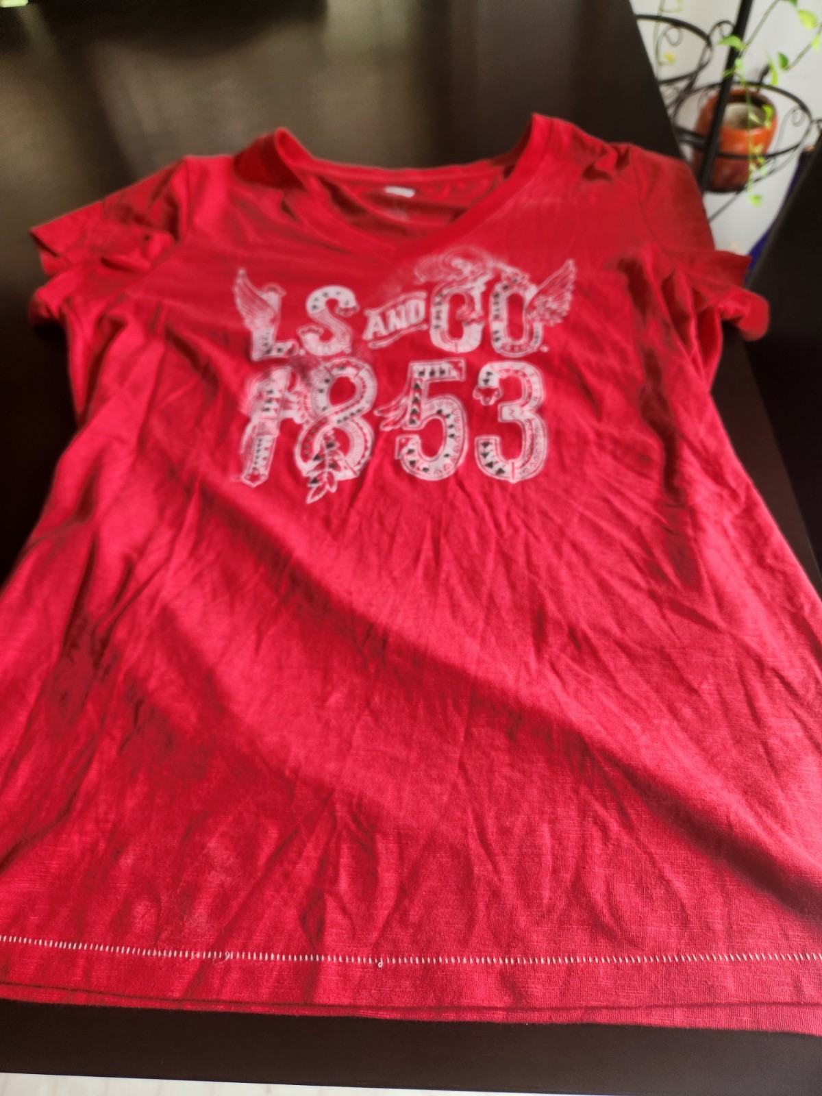 NWOT Levi Strauss & Co. 1853 Unisex Faded Red T-Shirt Size: Large gallery