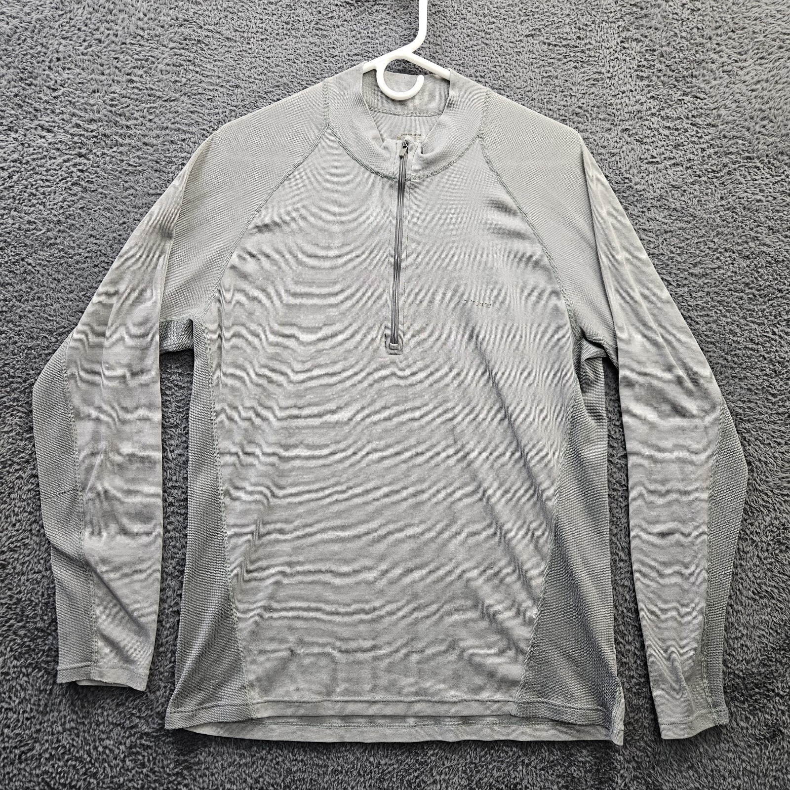 Patagonia Capilene 1/2 Zip Baselayer Silver Polyester Men Large *Small Holes gallery