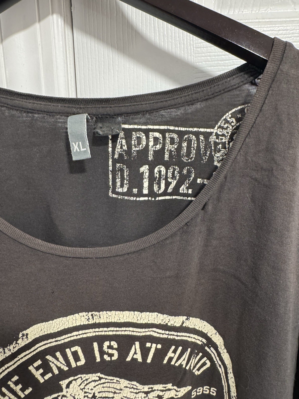 Skull Tshirt Black XL Scoop Neck gallery