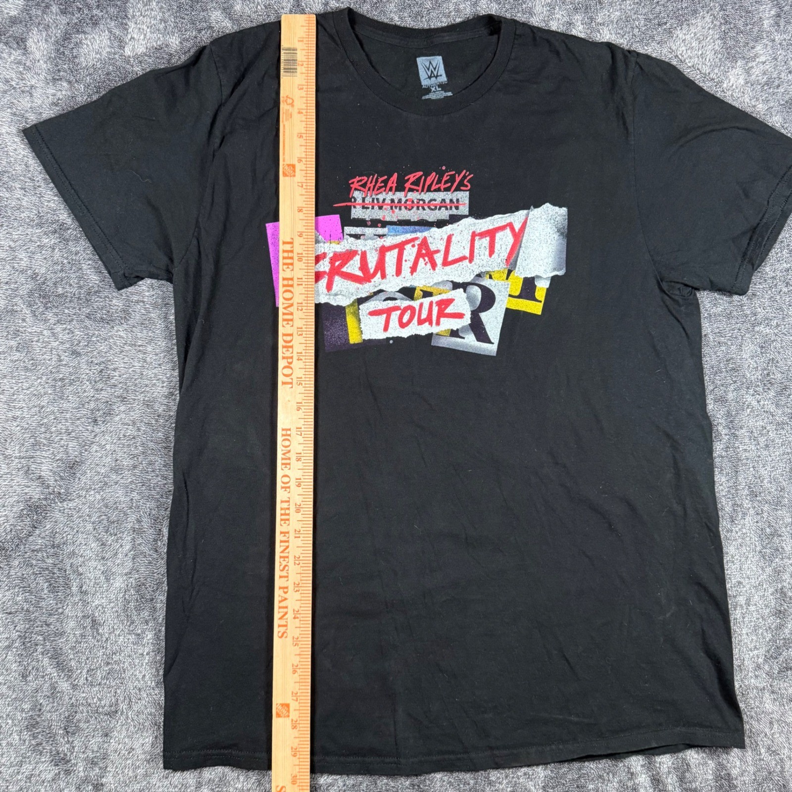 WWE Rhea Ripley Brutality Tour Mami's Back Black Graphic T-Shirt Mens XL gallery