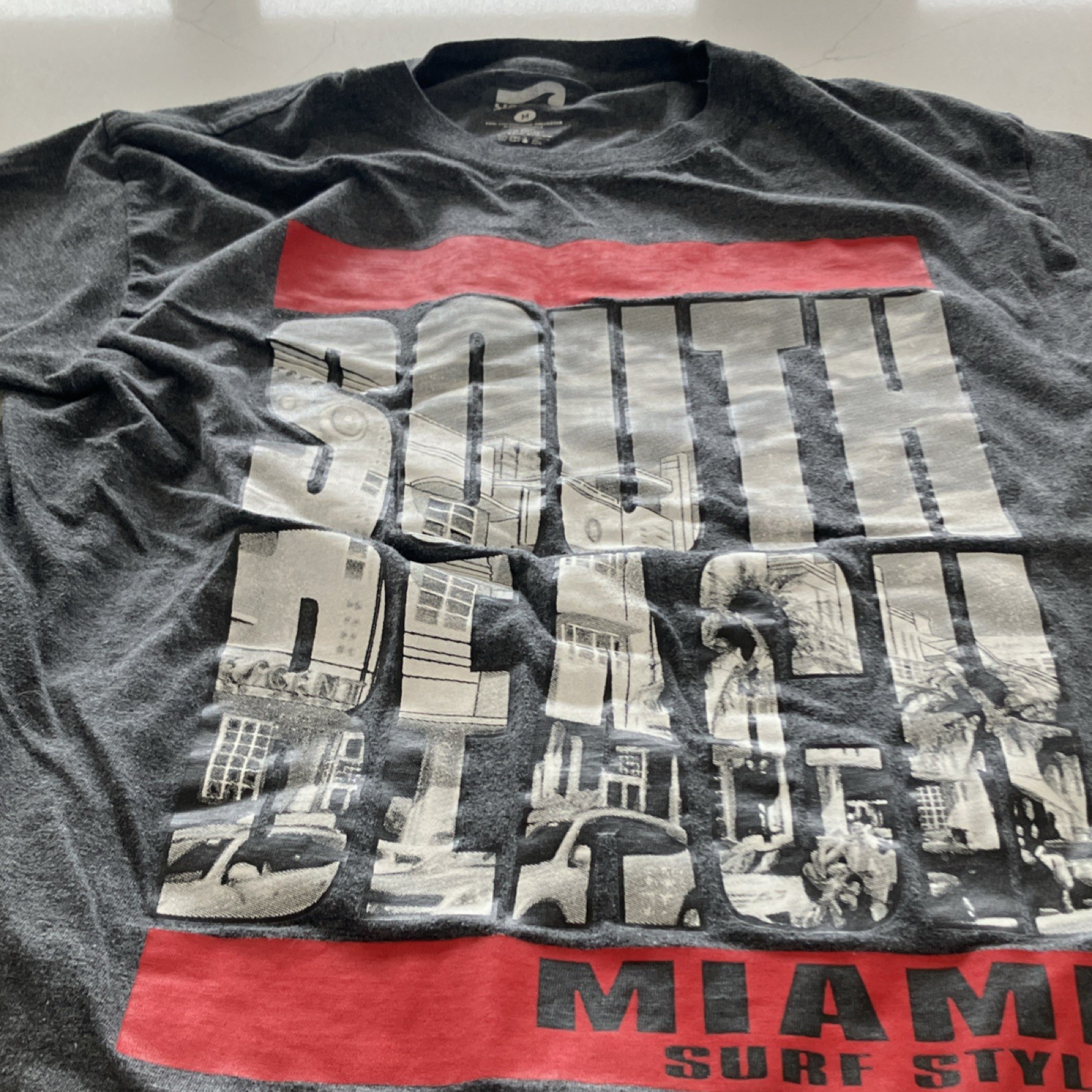 Surf Style Men's Miami Beach Graphic T-Shirt Gray M Cotton Blend Crew Neck gallery