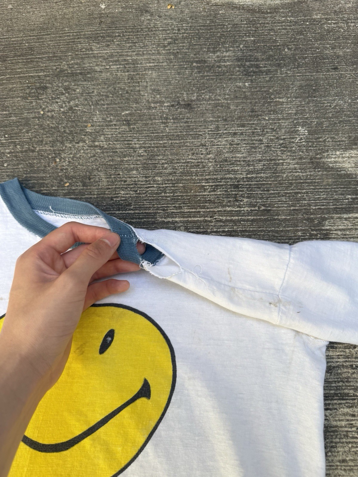 50’s/60’s Vintage Smiley Ringer Tee Size S gallery