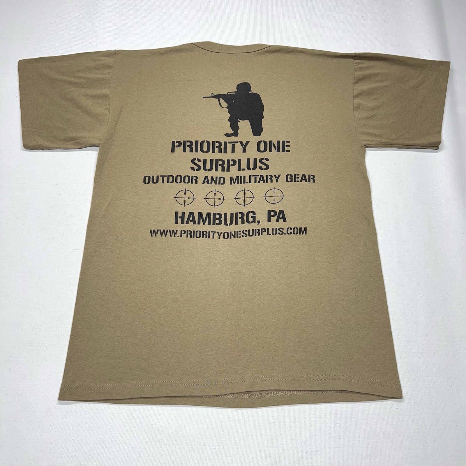 VTG Surplus Tee Shirt Mens Large Brown Military Gear Gun Flag Single Stitch USA gallery