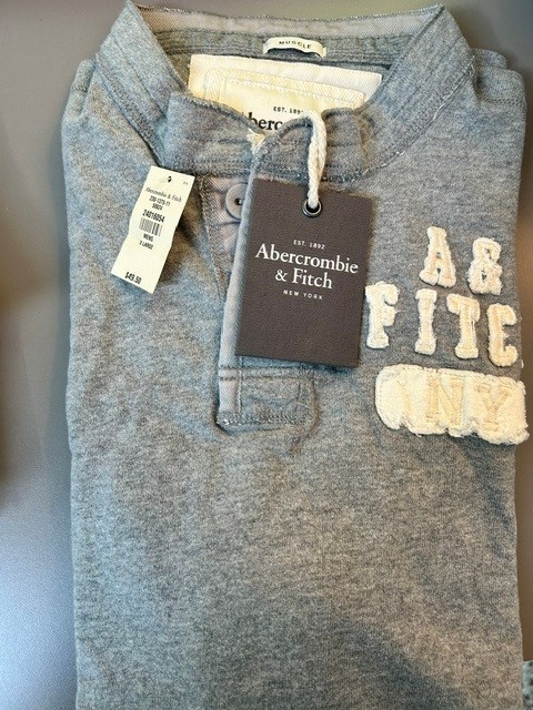 Abercrombie & Fitch Classic Henley Muscle Shirt X-Large in Grey gallery