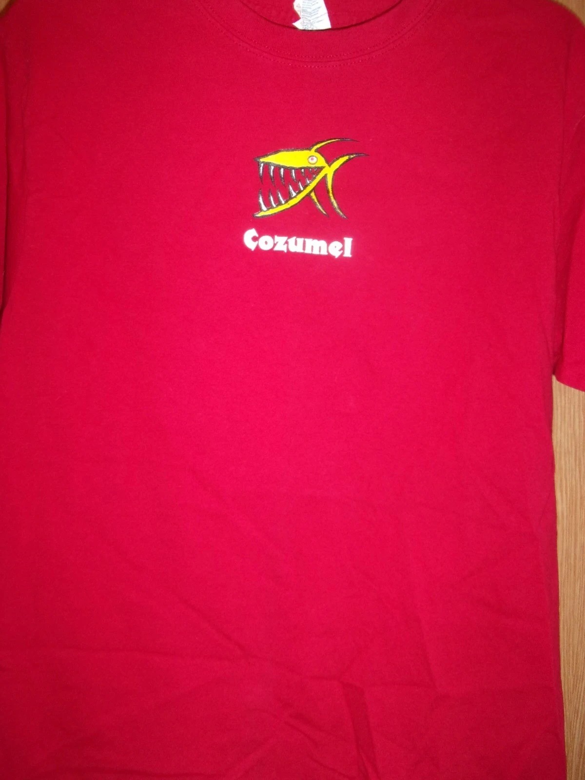 COZUMEL MEXICO red graphic M t shirt Vacation tourist big fish gallery