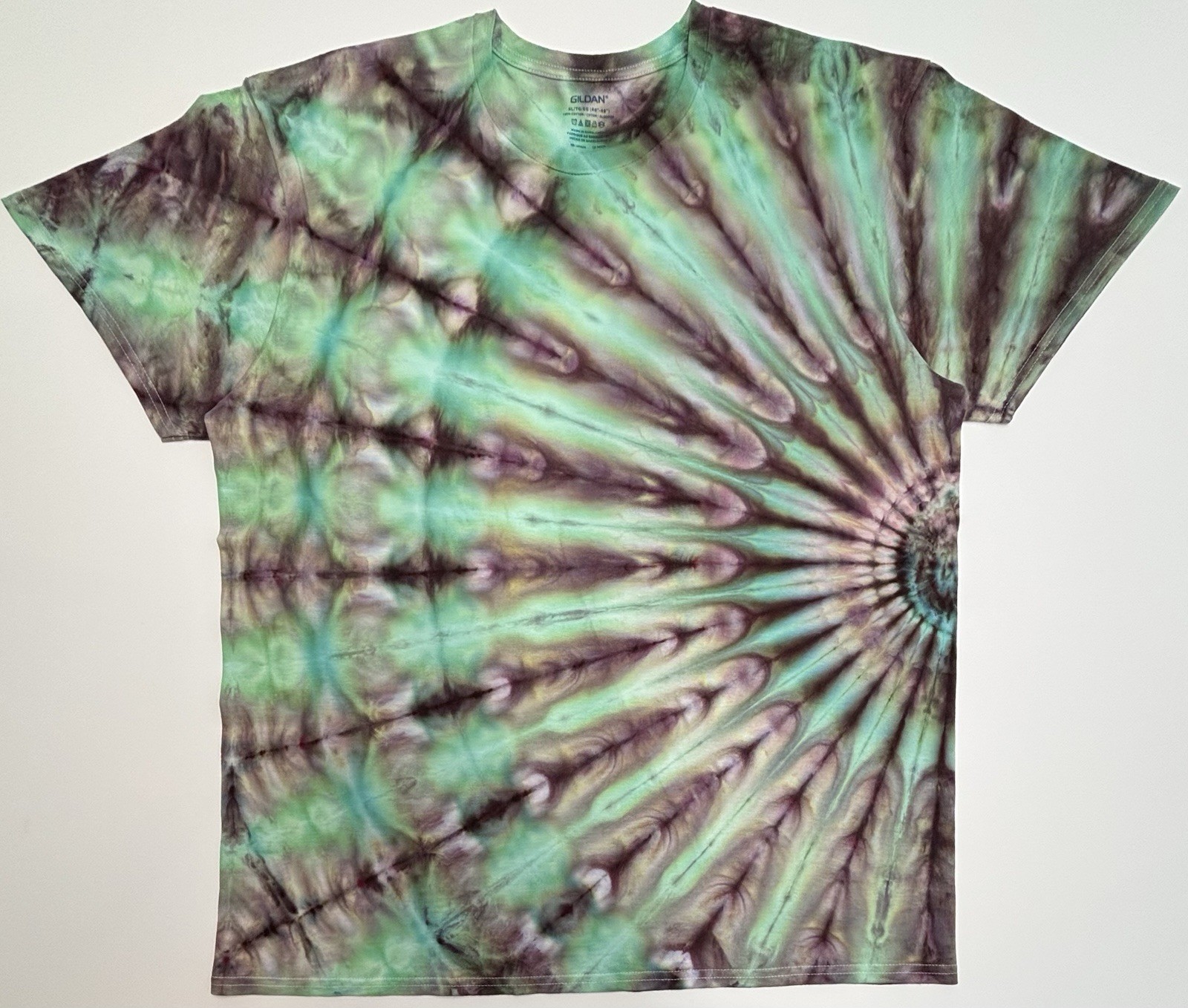 Handmade Ice Tie Dye Adult T-Shirt Unisex Size XL Green Fan Fold Gildan Tee NEW gallery