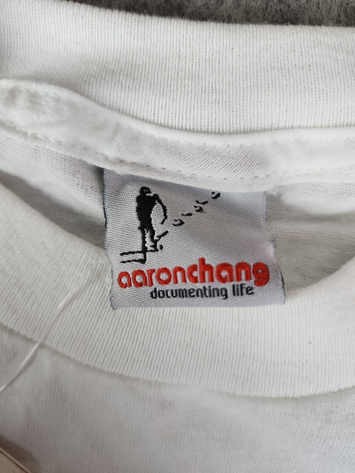 Aaron Chang Surfing T Shirt Size Small NWT Indonesia gallery