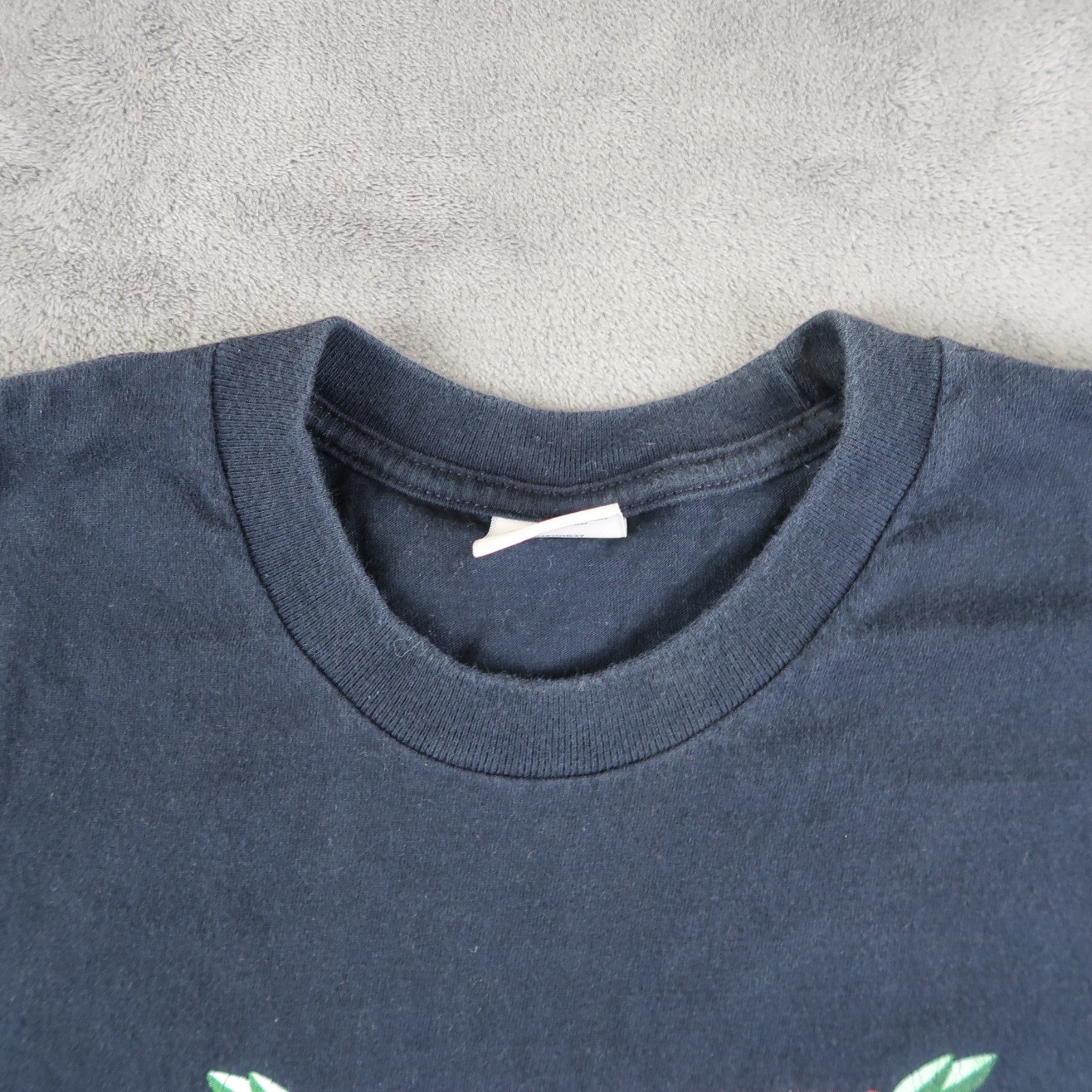 Supreme Ultra Fresh Tee Streetwear T-Shirt Blue Men’s Size M Medium Made In USA gallery