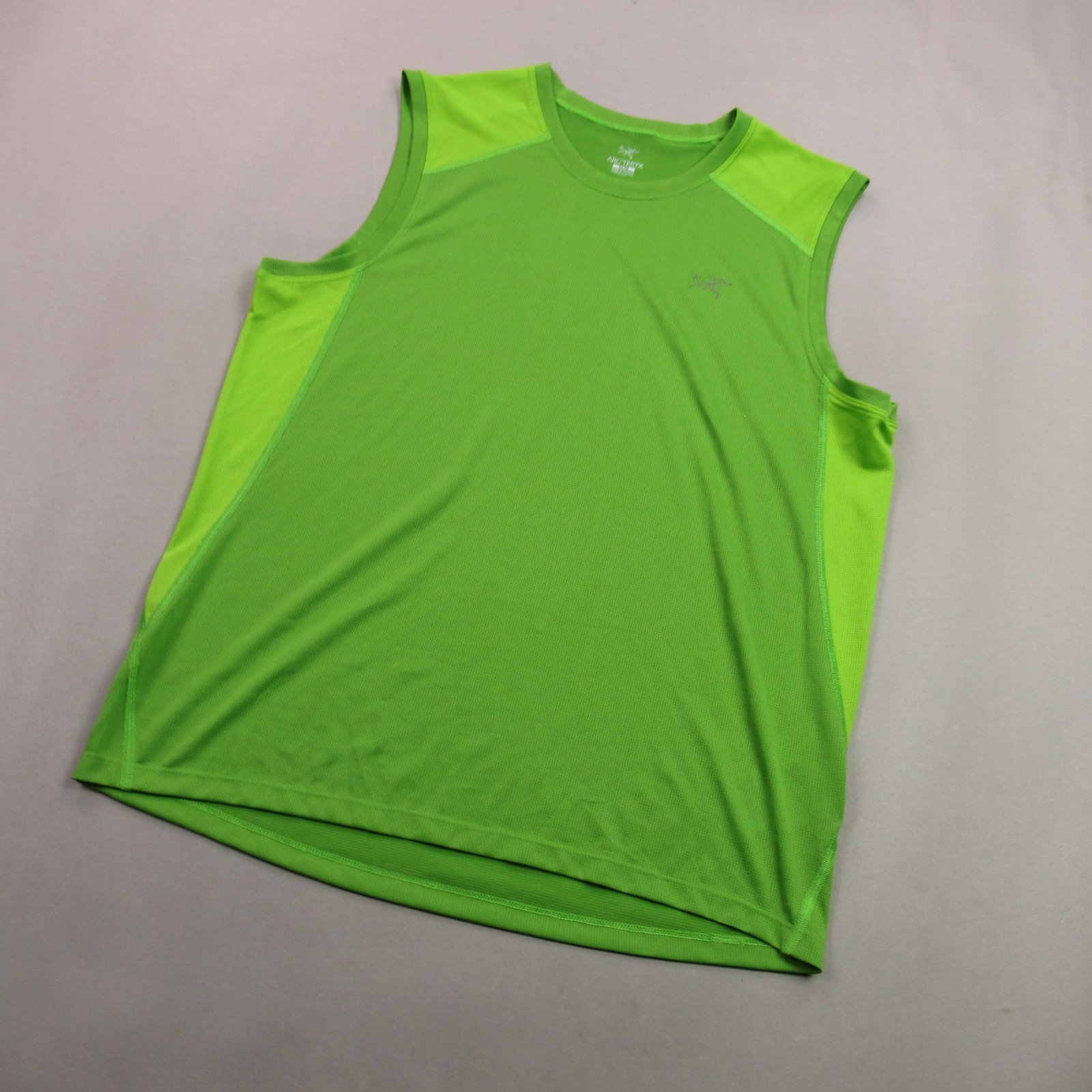 Arcteryx Shirt Mens Medium Sleeveless Crew Neck Stretch Lightweight Hiking Green gallery