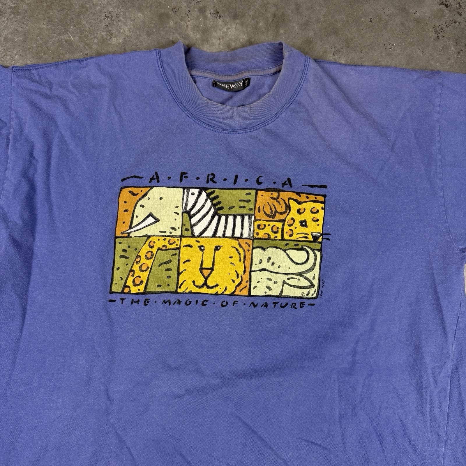 Vintage Africa T Shirt Mens XXL Blue Faded Art Preowned gallery