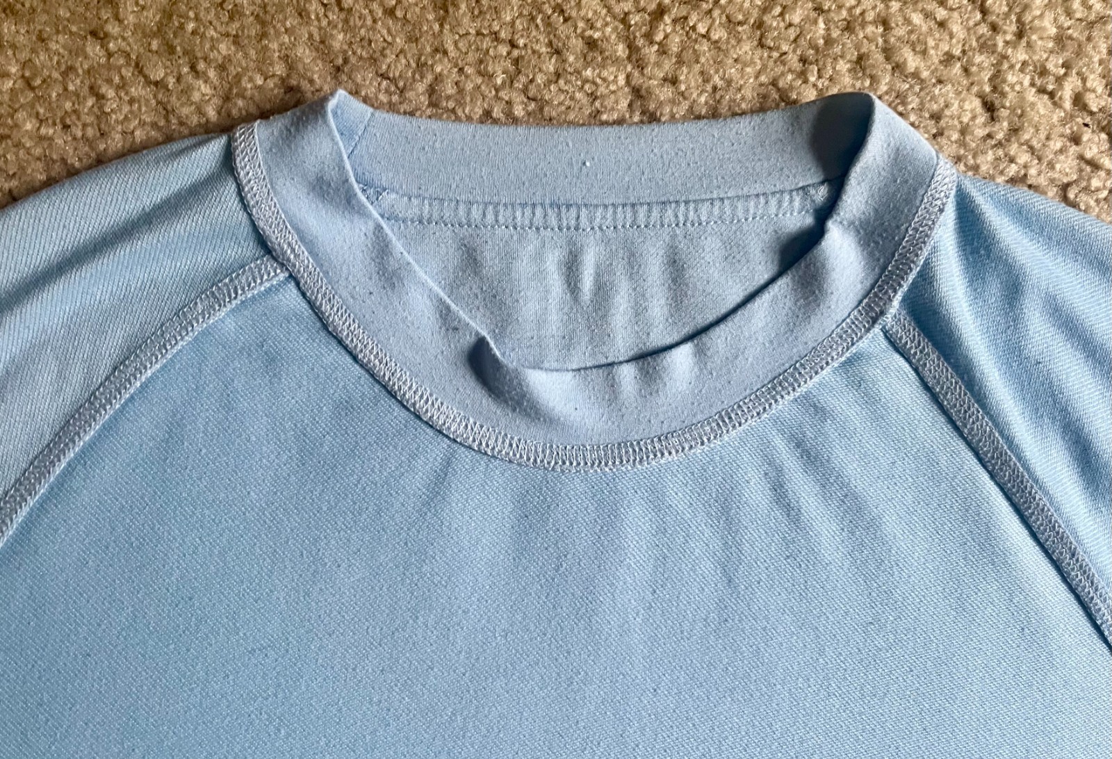 Unbranded Classic Polyester Active Thermal Long Sleeve Baby Blue Tee Mens Small gallery