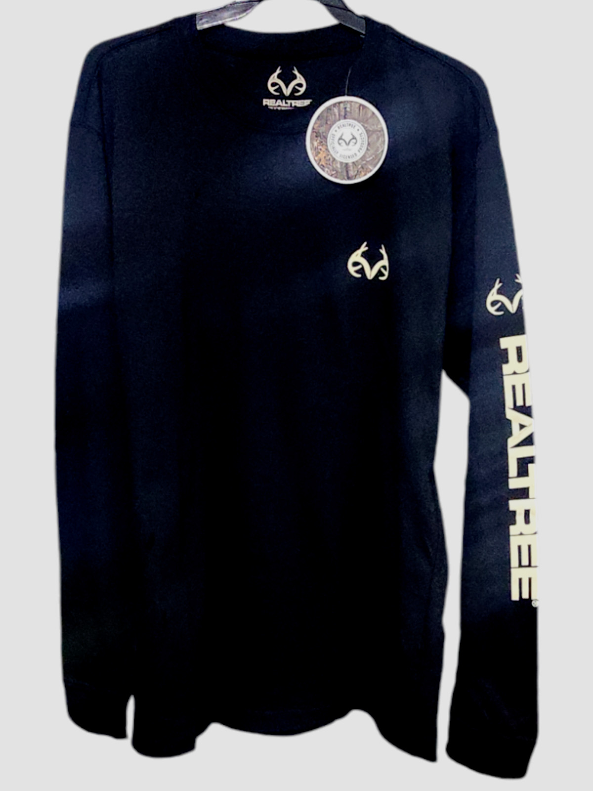 Men'sT Shirt Long Sleeve "REALTREE"-American Hunting Buck -Size Medium Only -NWT gallery