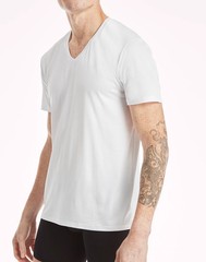 Hanes V-Neck Undershirt 4-Pack T-Shirt Short Sleeve Ultimate Men’s X-Temp Mesh