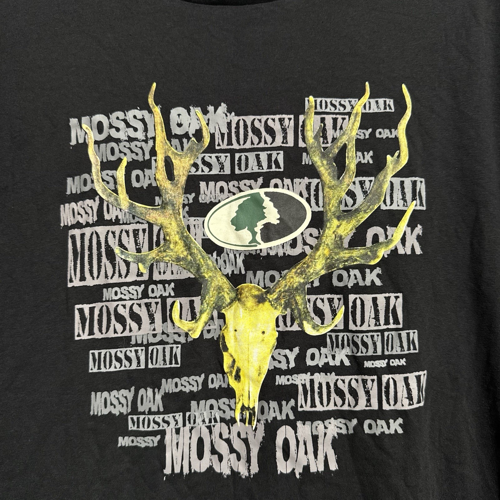 Mossy Oak Men XXL Black Short Sleeve Shirt Deer Skull Buck Graphic Hunting Tee gallery