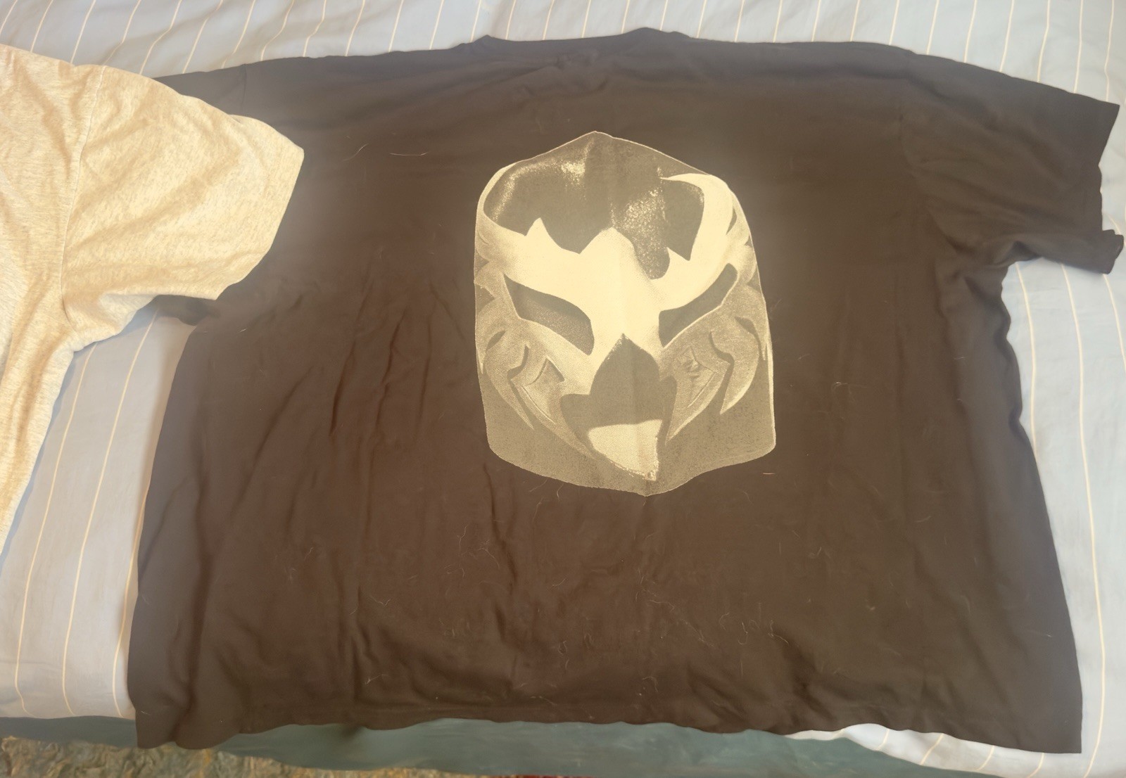 Two Kanye West Sofi Stadium 2026 (April 1st) T Shirts L-XL (Size 3) gallery