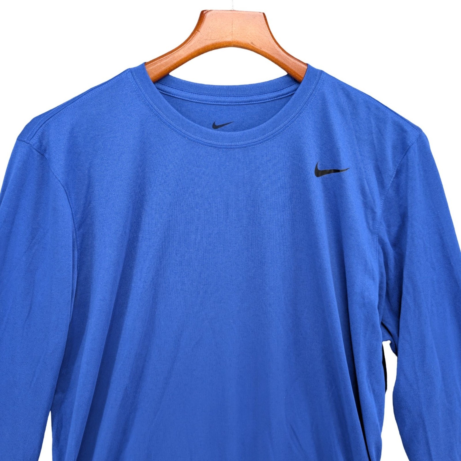 Nike Legend 2.0 T Shirt Mens Blue Long Sleeve Dri Fit Crewneck Pullover Tee Sz M gallery