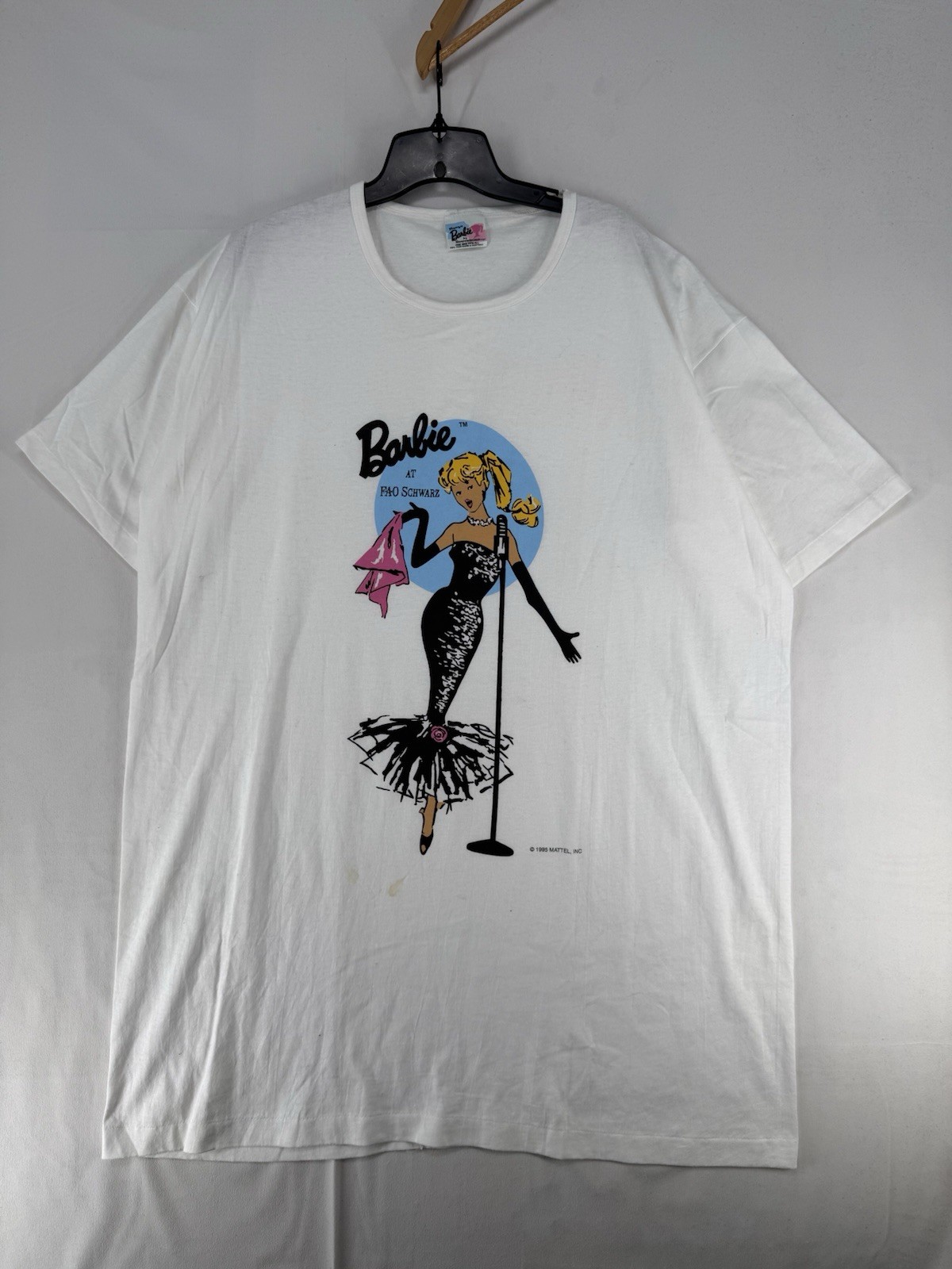 Vintage 1995 Barbie T-Shirt One Size Fits All Mattel Single Stitch White (read)