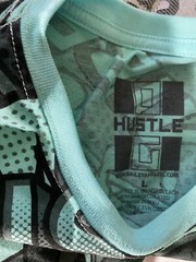 Hustle Giant Size Graphic Legend Long Sleeve T-Shirt Size S- Light Green