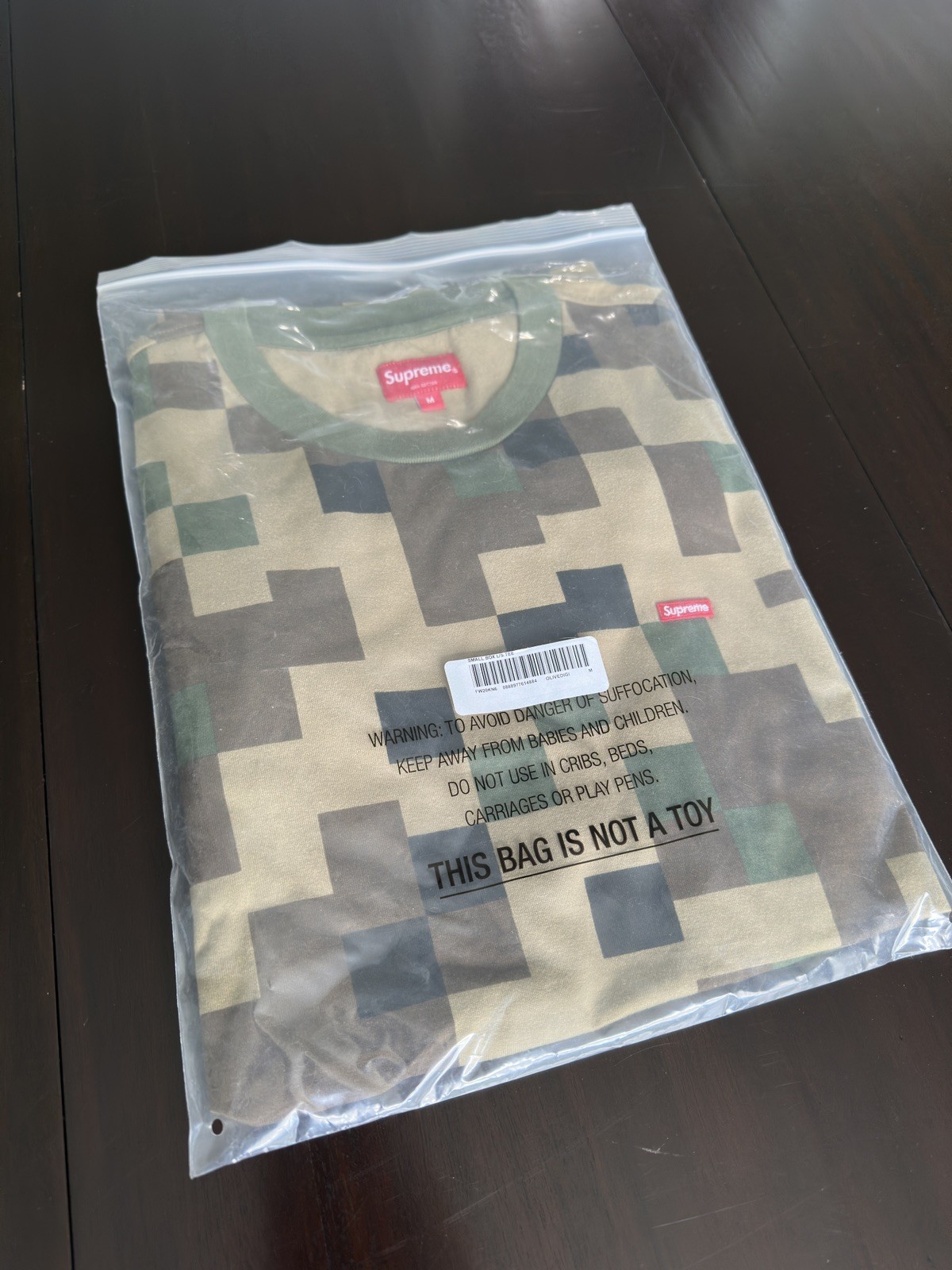Supreme FW20 Small Box Logo Long Sleeve Digital Camo Mens Size Medium minecraft