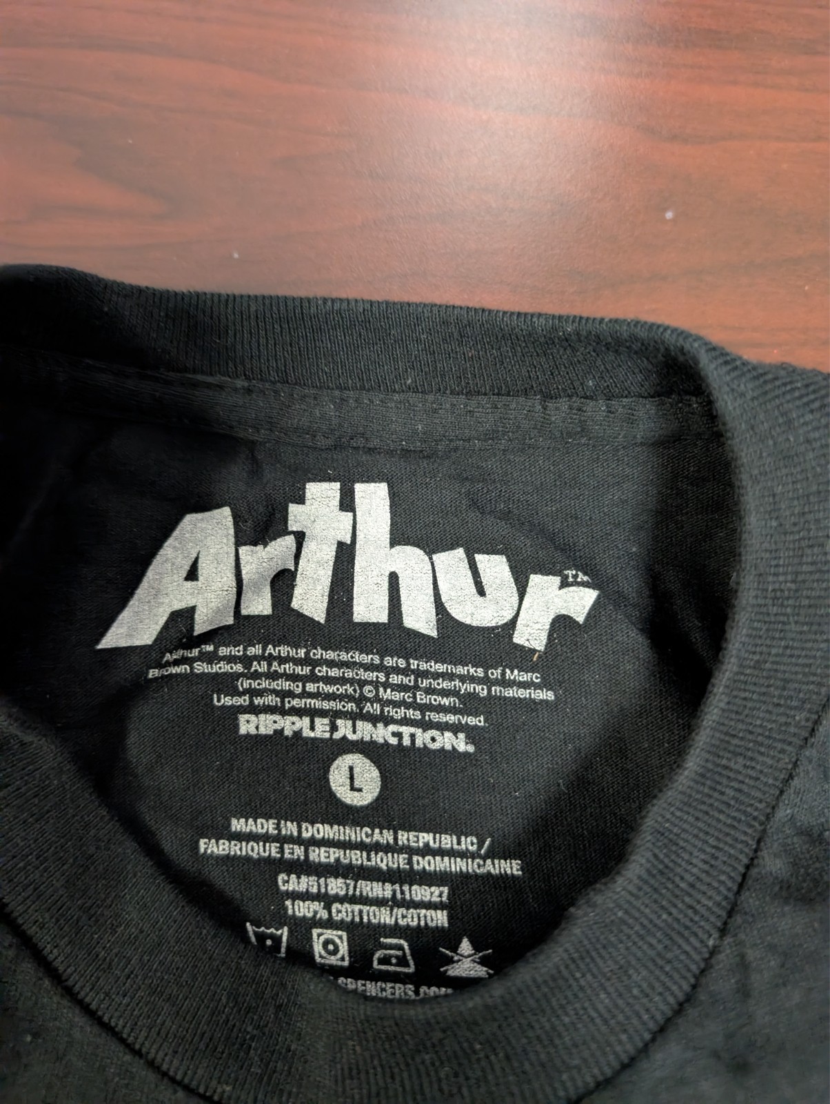 Arthur Logo Active T-Shirt Size Large NEW 39 gallery