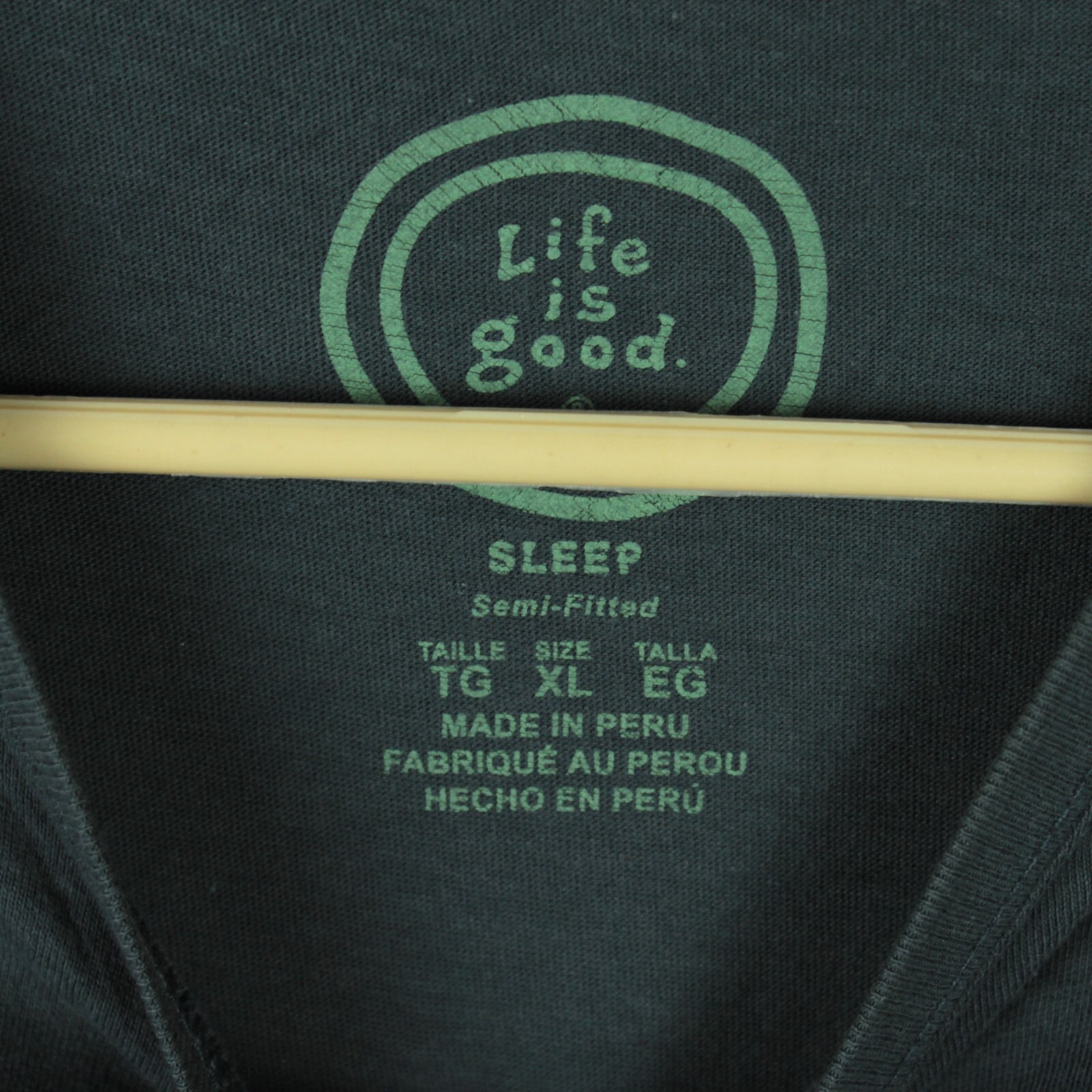 Life Is Good Sleep Semi-Fitted Tee Shirt Mens XL Tear EAT, SLEEP, PLAY FOOTBALL gallery