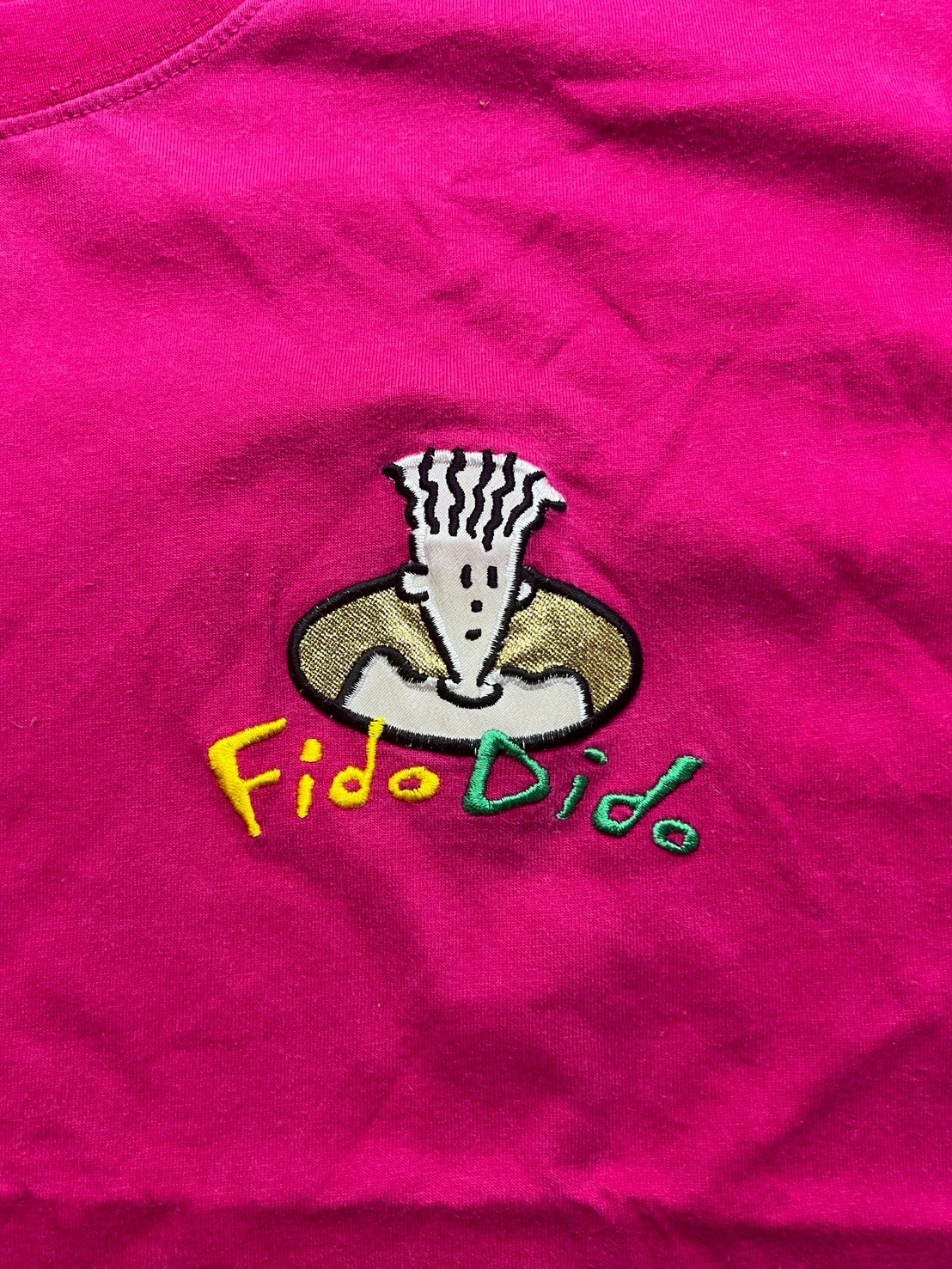 Vintage 1985 Fido Dido Embroidered Logo Pink T-Shirt Single Stitch Style 90s gallery