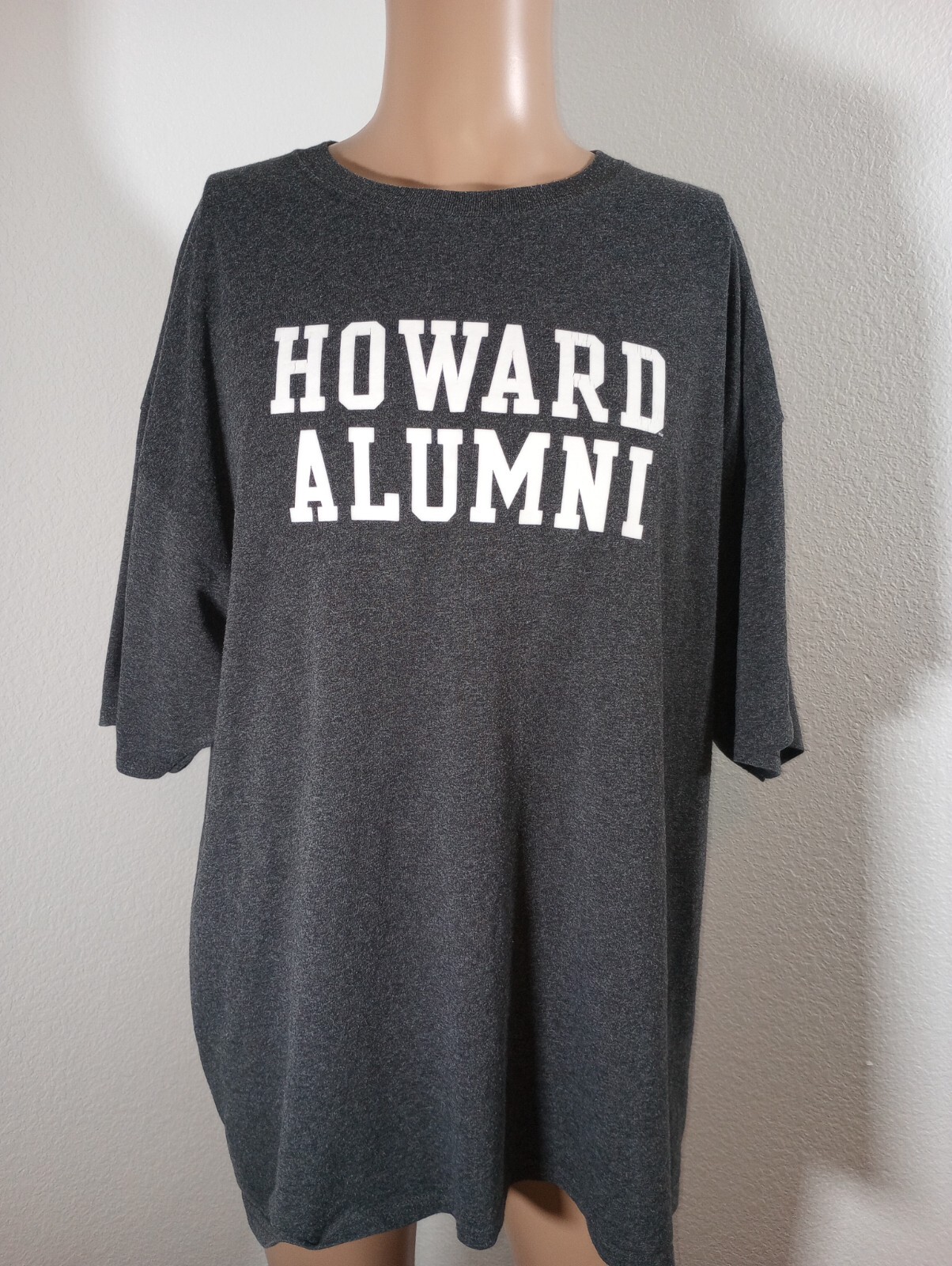 Champion Authentic HOWARD ALUMNI Reg Men’s 2XL 50% Cotton 50% Poly Gray Tee