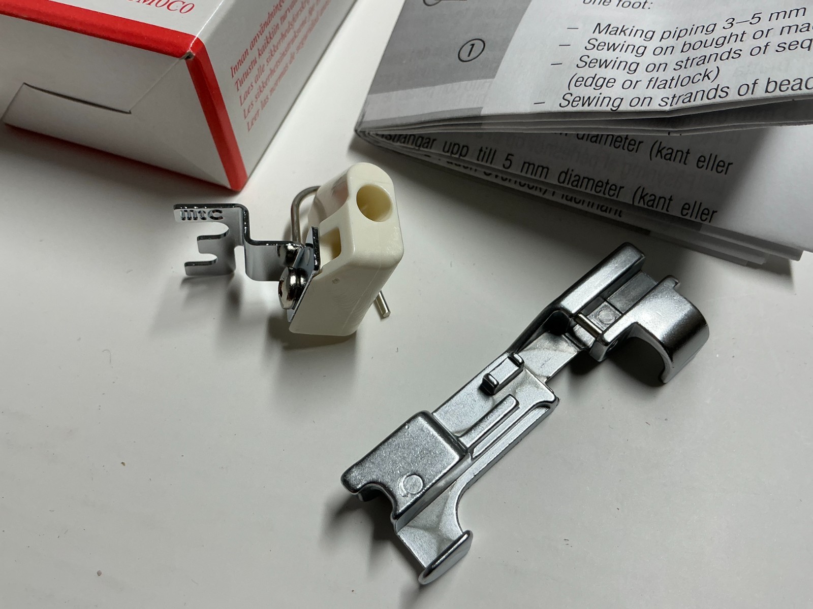 Bernina Overlockers Bernette A920113M0C0 Multi -Purpose foot with guide