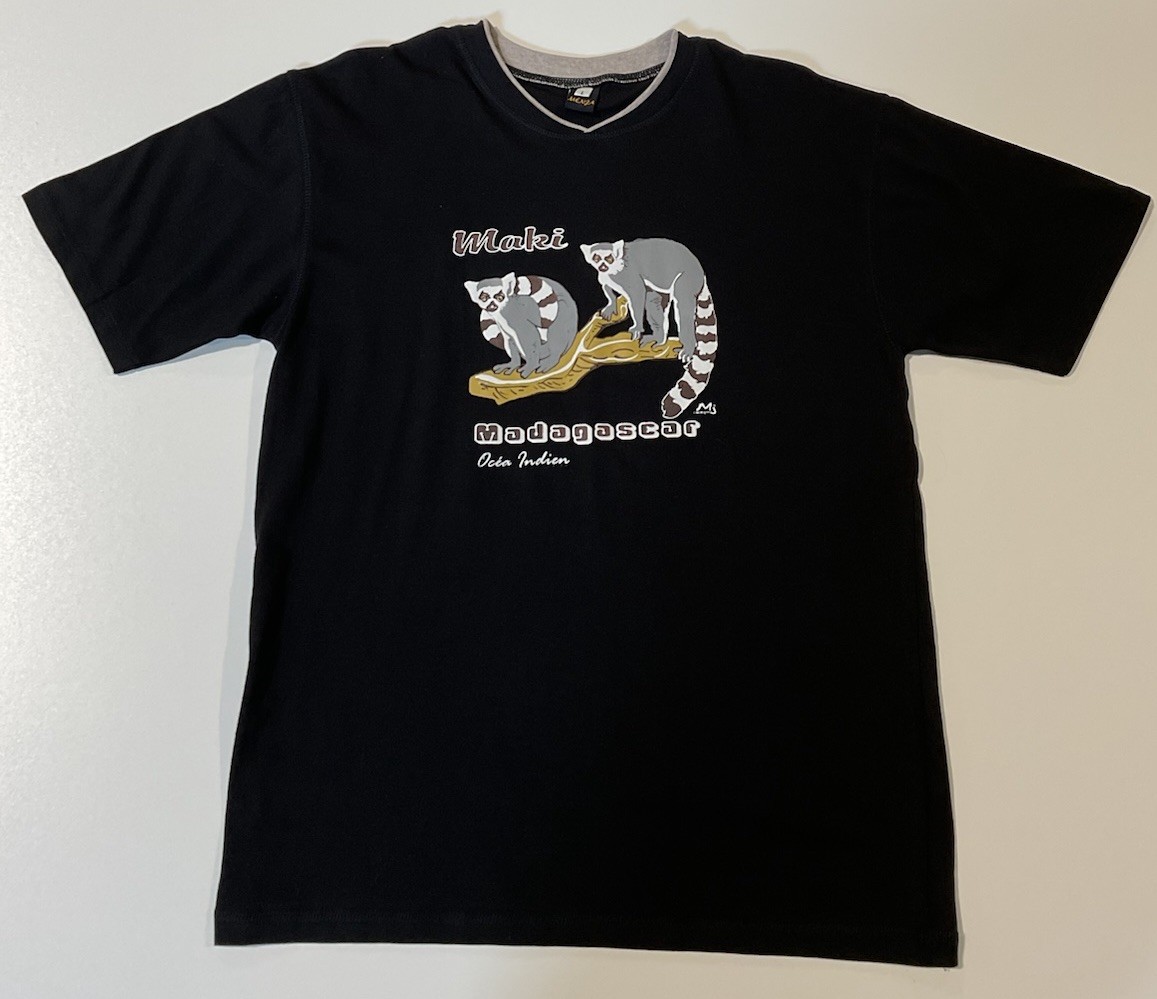 Vintage Madagascar Lemurs T Shirt Sz M Tourist Tee Funny Y2K gallery