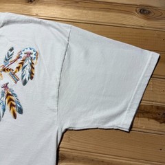 Vintage 90s Native American Feather Necklace Bohemian Tribal Graphic T-Shirt XL
