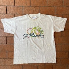 Vintage USA Best 100% Pre-shrunk Cotton White Medium T Shirt St. Maarten N.A.