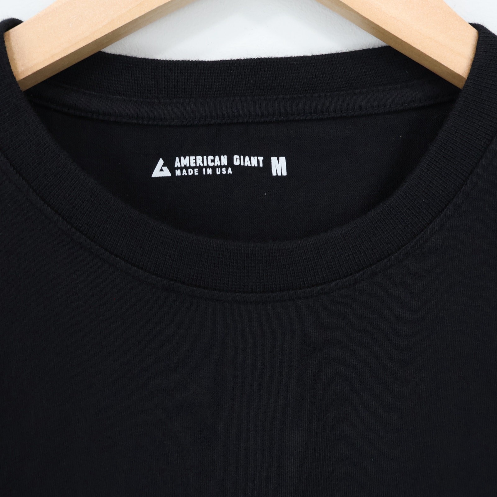 American Giant Men's Short Sleeve Pocket Tee Black Size Medium NWOT gallery