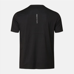 DESCENTE Men’s Color-Block Graphic Short-Sleeve T-Shirt BLACK ASIAN FIT