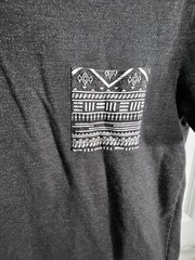 On the Byas Men’s Medium T-Shirt Single Breast Pocket Short Sleeve Gray