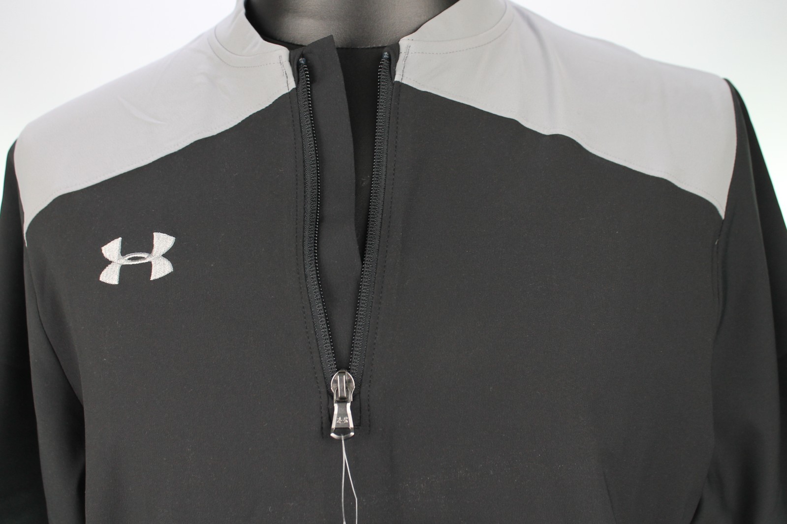 Under Armour Storm 1 NWT $59.99 Men's 1/4 Zip Water Resistant Shirt Size Small gallery