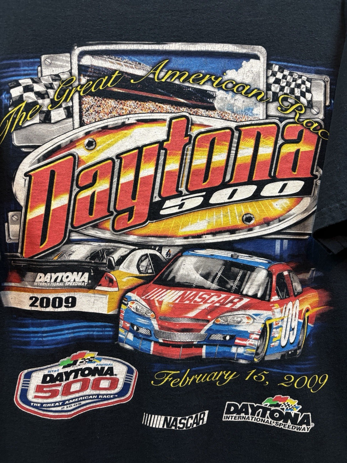 Vintage 2000s Racing T-shirt Size Large Black Daytona 500 Race 2009 gallery