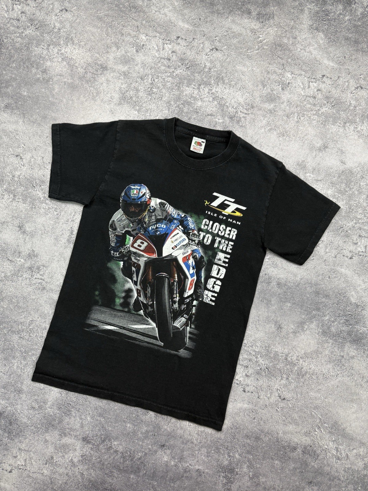 Vintage Isle Of Man TT Races Motorbike Racing Road Black T-Shirt Tee 90s gallery