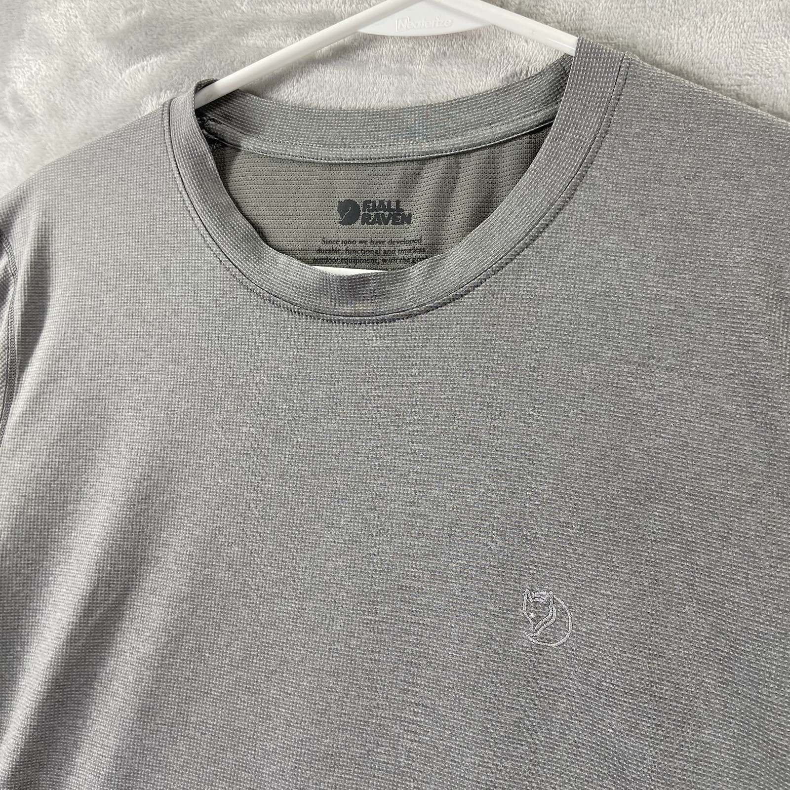 Fjallraven T-Shirt mens Medium Technical Performance Tee Athletic Outdoor Hiking gallery