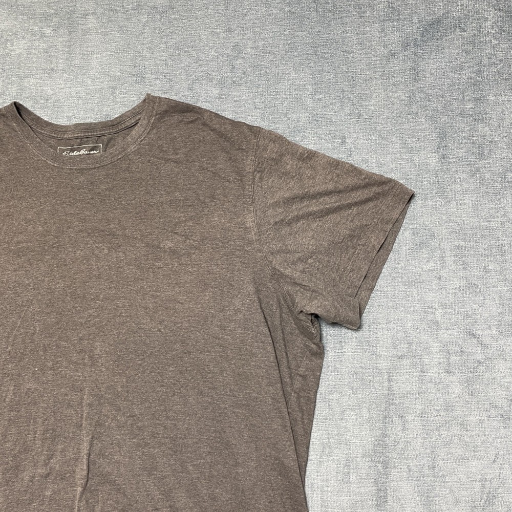 Eddie Bauer T Shirt Mens XL Heather Gray Casual Short Sleeve Logo Streetwear Tee gallery