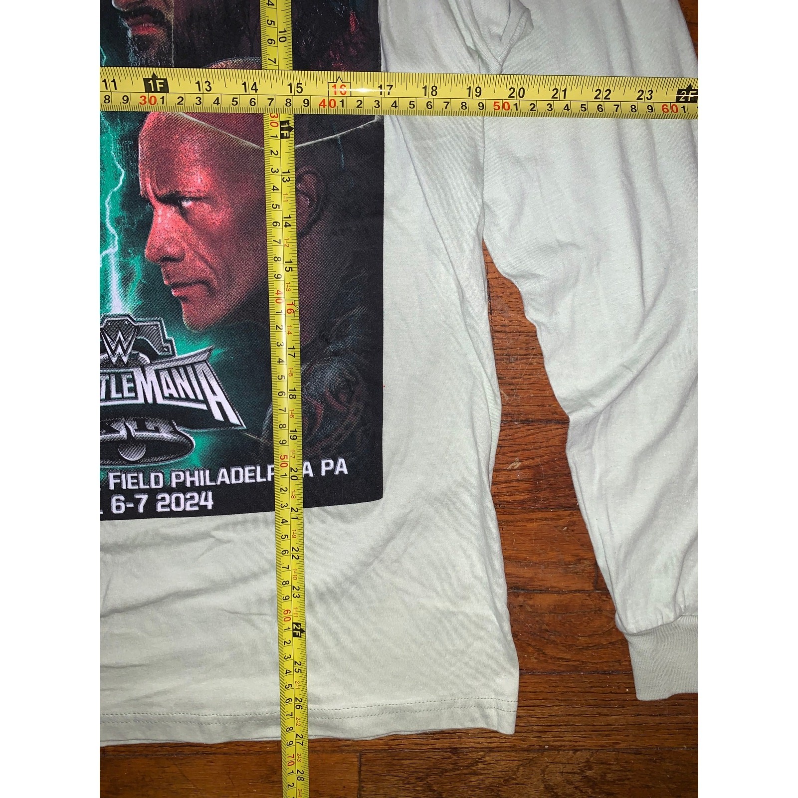 WrestleMania 40 Philadelphia Long Sleeve T Shirt WWE Wrestling Size Medium gallery